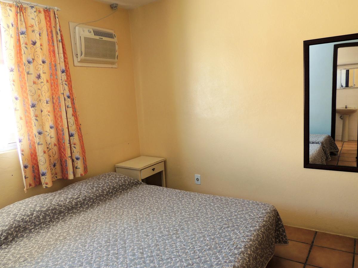 Residencial Kelly Cristina Lägenhet Bombinhas Exteriör bild